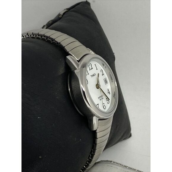 Timex Easy Reader T2H371 Women's Silver Brass Analog Dial Quartz Watch RQ530 - Picture 5 of 12